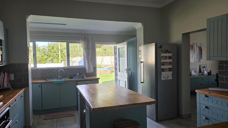 3 Bedroom Property for Sale in Albertinia Western Cape